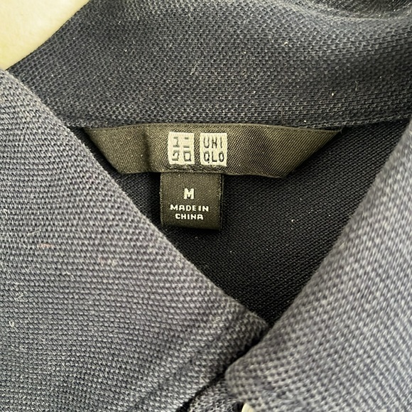 Men’s Uniqlo button down polo navy - Picture 3 of 3
